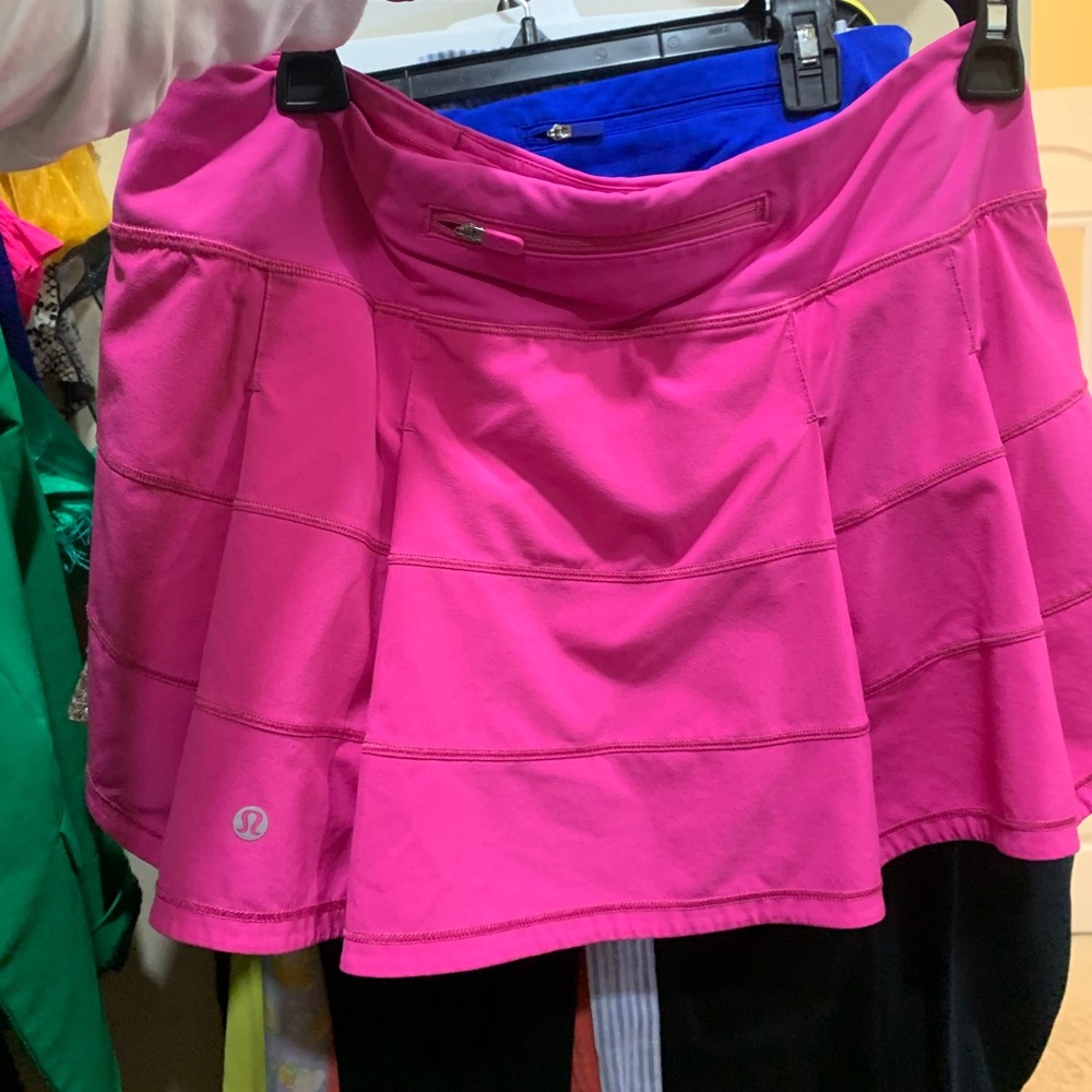 LuLulemon skirt